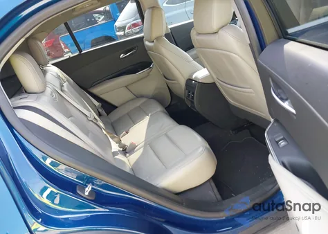 2019 Cadillac Xt4 Premium Luxury from USA, damaged, VIN 1GYFZCR44KF144295